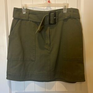 Banana Republic Factory army green mini skirt size 14